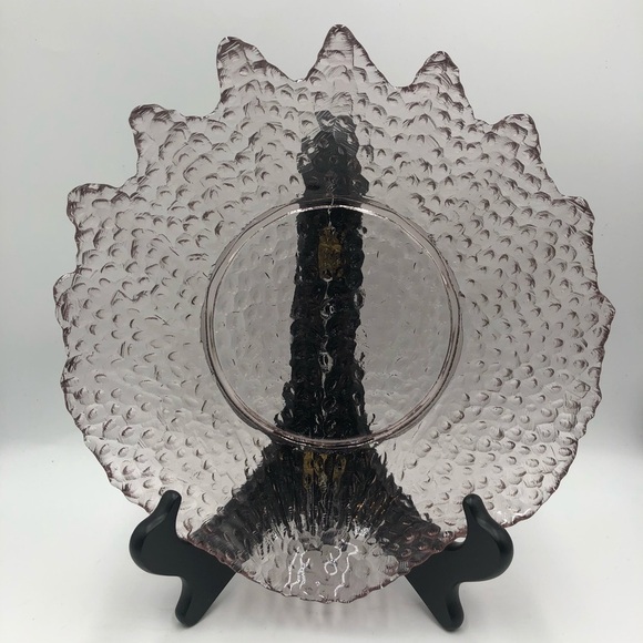 Pink Shell Shaped Appetizer Snack Bowls Set of 7 Scallop Edges 1 Big 6 Small - Picture 4 of 16